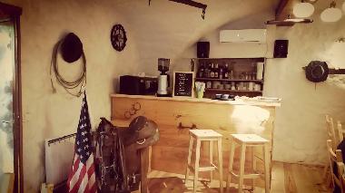 Maison de vacances �/en/au La Motte du Caire (Alpes-de-Haute-Provence)ou appartement ou maison de vacances