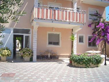 Maison de vacances /en/au Rogoznica (Sibensko-Kninska)ou appartement ou maison de vacances