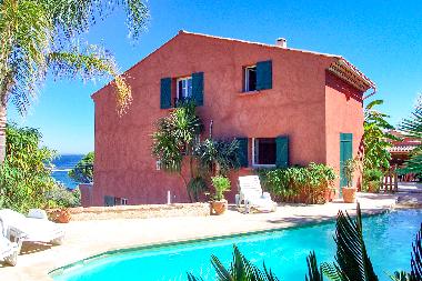 Maison de vacances �/en/au Carqueiranne (Var)ou appartement ou maison de vacances