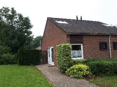Maison de vacances /en/au Bruinisse (Zeeland)ou appartement ou maison de vacances