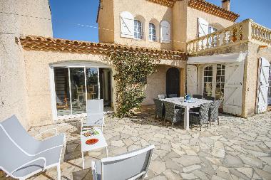 Maison de vacances �/en/au Gruissan (Aude)ou appartement ou maison de vacances
