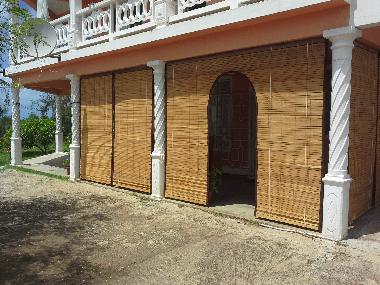Maison de vacances �/en/au POINTE COTTON (Rodrigues)ou appartement ou maison de vacances