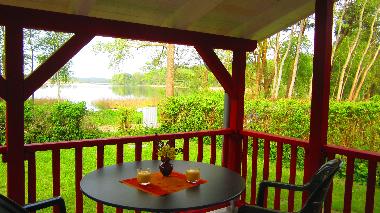 Maison de vacances /en/au Helmsrade  (Mecklenburgische Seenplatte)ou appartement ou maison de vacances