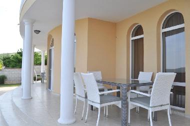 Maison de vacances �/en/au close to Albena resort (Varna)ou appartement ou maison de vacances