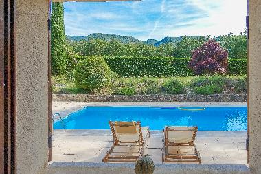 Maison de vacances /en/au Mnerbes (Vaucluse)ou appartement ou maison de vacances