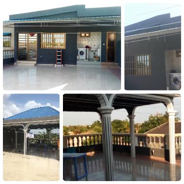 Terrasse du studio au 2ieme etage