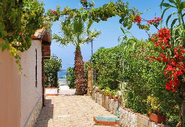 Villa �/en/au Campofelice Di Roccella (Palermo)ou appartement ou maison de vacances