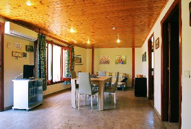 Villa �/en/au Campofelice Di Roccella (Palermo)ou appartement ou maison de vacances