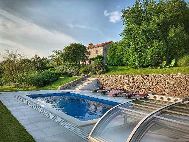 Maison de vacances /en/au Roc (Istarska)ou appartement ou maison de vacances