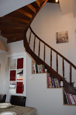 Chambre avec petit d�jeuner �/en/au Lauzun (Lot-et-Garonne)ou appartement ou maison de vacances