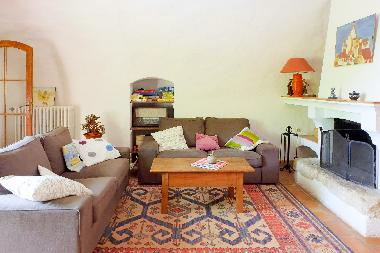 Maison de vacances �/en/au M�rindol (Vaucluse)ou appartement ou maison de vacances