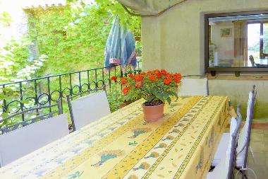 Maison de vacances �/en/au M�rindol (Vaucluse)ou appartement ou maison de vacances