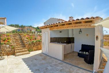 Maison de vacances �/en/au Pourri�res (Var)ou appartement ou maison de vacances