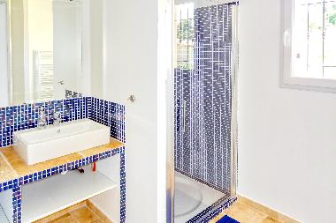 Maison de vacances �/en/au Pourri�res (Var)ou appartement ou maison de vacances