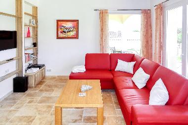 Maison de vacances �/en/au Pourri�res (Var)ou appartement ou maison de vacances