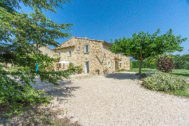 Maison de vacances /en/au Roussillon (Vaucluse)ou appartement ou maison de vacances