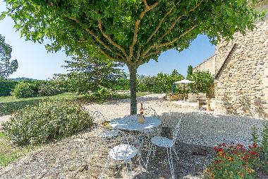 Maison de vacances /en/au Roussillon (Vaucluse)ou appartement ou maison de vacances