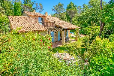 Villa /en/au Saint-Raphael (Var)ou appartement ou maison de vacances