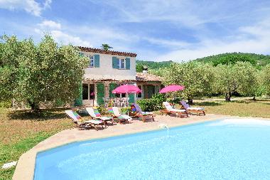 Maison de vacances /en/au Seillans (Var)ou appartement ou maison de vacances