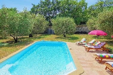 Maison de vacances /en/au Seillans (Var)ou appartement ou maison de vacances