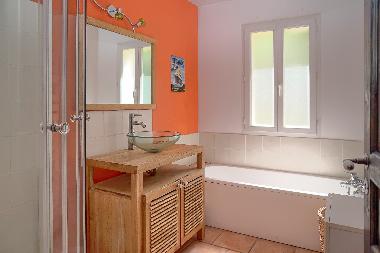 Maison de vacances /en/au Seillans (Var)ou appartement ou maison de vacances