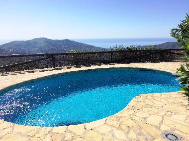 Maison de vacances �/en/au Competa (M�laga)ou appartement ou maison de vacances