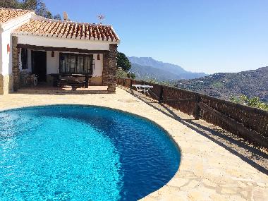 Maison de vacances �/en/au Competa (M�laga)ou appartement ou maison de vacances