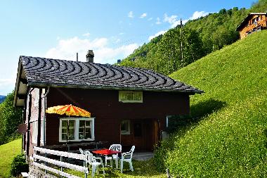 Maison de vacances �/en/au Spiringen (Vierwaldst�ttersee)ou appartement ou maison de vacances