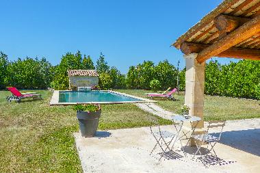 Maison de vacances �/en/au Isle sur la Sorge (Vaucluse)ou appartement ou maison de vacances