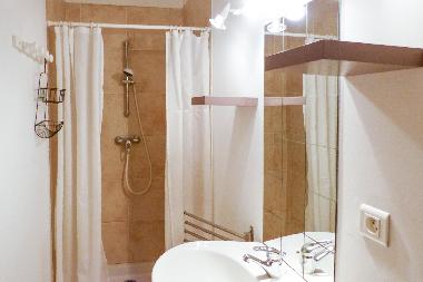 Maison de vacances �/en/au Isle sur la Sorge (Vaucluse)ou appartement ou maison de vacances