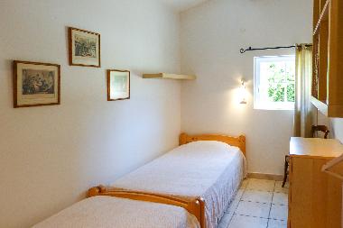 Maison de vacances �/en/au Isle sur la Sorge (Vaucluse)ou appartement ou maison de vacances