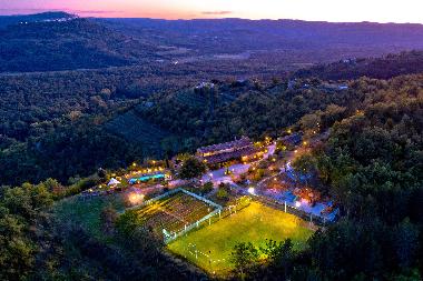 Villa �/en/au Motovun (Istarska)ou appartement ou maison de vacances