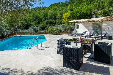 Maison de vacances �/en/au Sollies-Toucas (Var)ou appartement ou maison de vacances