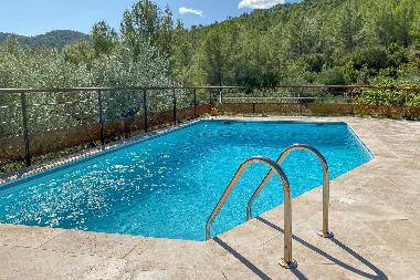 Maison de vacances �/en/au Sollies-Toucas (Var)ou appartement ou maison de vacances