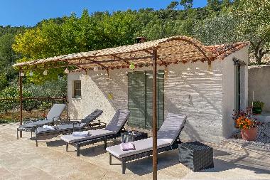 Maison de vacances �/en/au Sollies-Toucas (Var)ou appartement ou maison de vacances