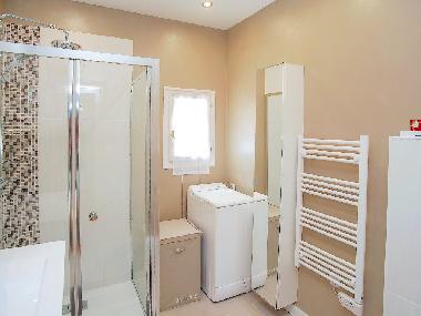 Maison de vacances �/en/au Vauvenargues (Bouches-du-Rh�ne)ou appartement ou maison de vacances