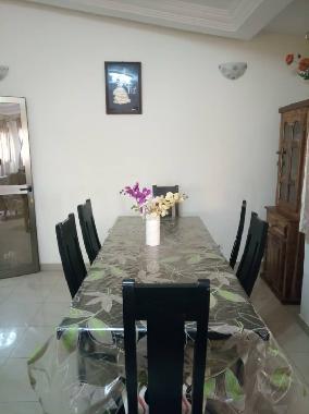 Villa �/en/au adidogom� (Lome)ou appartement ou maison de vacances