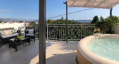 Maison de vacances /en/au Kastel Novi (Splitsko-Dalmatinska)ou appartement ou maison de vacances