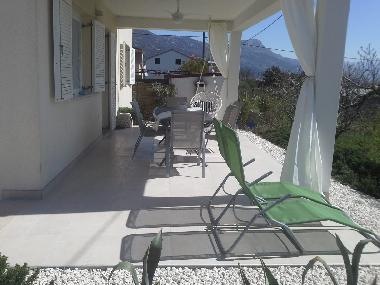 Maison de vacances /en/au Kastel Novi (Splitsko-Dalmatinska)ou appartement ou maison de vacances