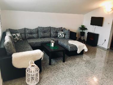 Maison de vacances /en/au Kastel Novi (Splitsko-Dalmatinska)ou appartement ou maison de vacances