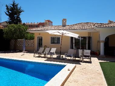 Maison de vacances /en/au Bonalba - Muchamiel - Alicante (Alicante / Alacant)ou appartement ou maison de vacances