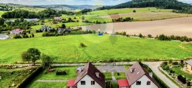 Maison de vacances /en/au Jelenia Gora (Dolnoslaskie)ou appartement ou maison de vacances