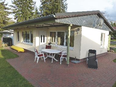 Maison de vacances /en/au Dahmen (Mecklenburgische Seenplatte)ou appartement ou maison de vacances