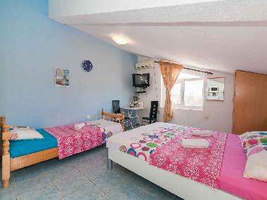 Chambre avec petit d�jeuner �/en/au Tivat (Mont�n�gro)ou appartement ou maison de vacances