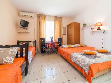 Chambre avec petit d�jeuner �/en/au Tivat (Mont�n�gro)ou appartement ou maison de vacances