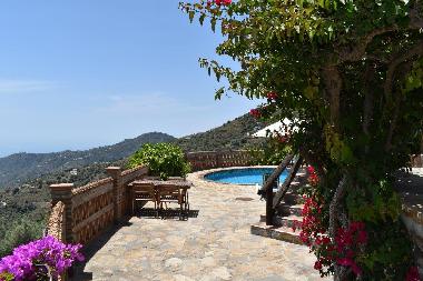 Maison de vacances /en/au Competa (Mlaga)ou appartement ou maison de vacances