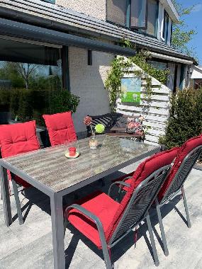Maison de vacances /en/au Lemmer (Friesland)ou appartement ou maison de vacances