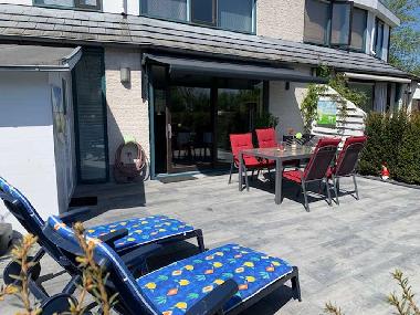 Maison de vacances /en/au Lemmer (Friesland)ou appartement ou maison de vacances