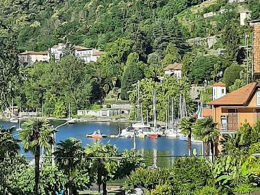Appartement de vacances �/en/au Lesa (Novara)ou appartement ou maison de vacances